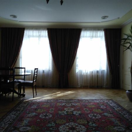 Apartment Na Rynok Square Liov Exterior foto