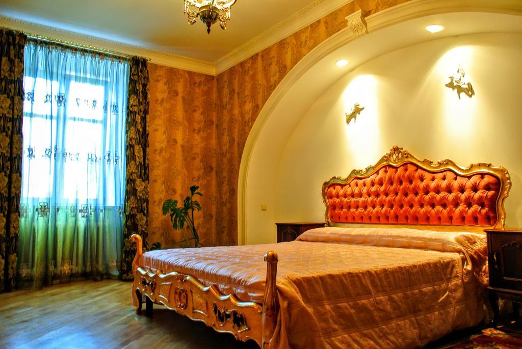 Apartment Na Rynok Square Liov Exterior foto