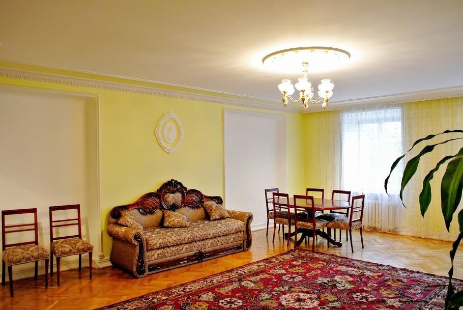 Apartment Na Rynok Square Liov Exterior foto