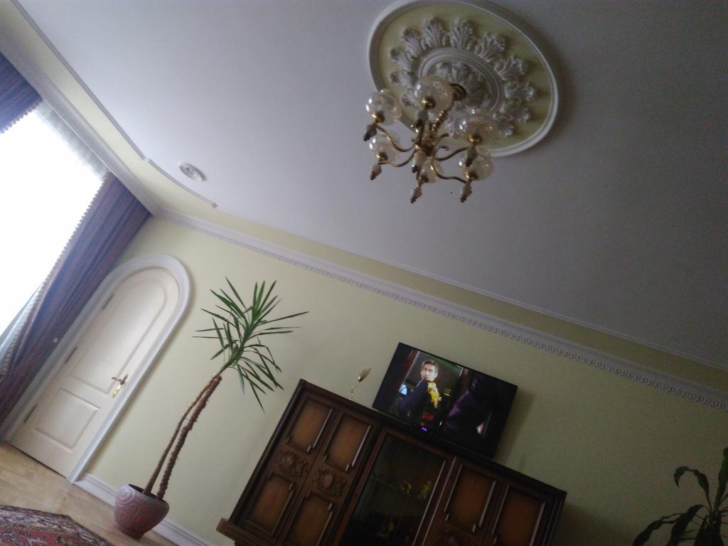 Apartment Na Rynok Square Liov Exterior foto
